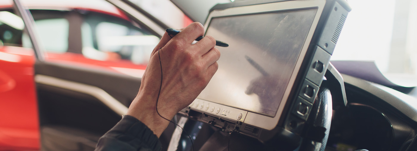 Car Mechanic doing a diagnostics check in Parkgate, Rotherham